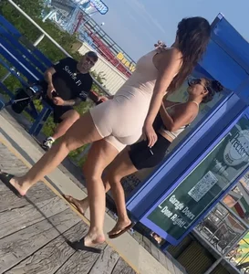 Pawg in sexy tan bodysuit on boardwalk(ALL OC)