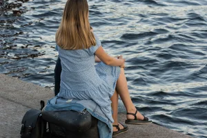 Large collection of candid girls' legs and feet in public places
