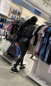 Hottest bubble ass in shiny black leggings