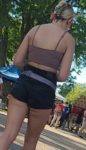 Fair babes II: another sampling