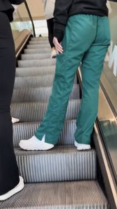 Thots on escalator kept looking down