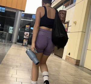 Latina jiggling in purple shorts after yoga (OC)