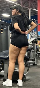 [OC] Latina MILF Cheeks out at the gym