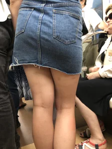 Ass in Blue Denim Skirt and Sexy Legs with Bruisers Subway Train Creepshot Closeup