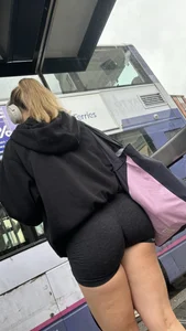 Deep wedgie gym girl shopping (OC)