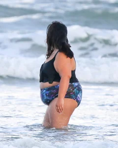 Extra thick girl at the beach in a bikini
