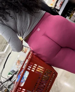 Ebony Ass Tighter than some vise-grips! (OC)
