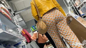 First Post | MUST SEE ! |  Pregnant Arabic Milf Bubble Butt In Flare Pants ( W/ Faceshots + GIF )