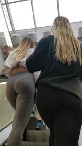 Sexy fit candid girl with a nice ass in grey leggings