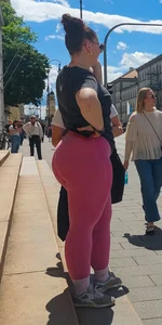 Thick fat German ass in pink leggings (OC, pics)