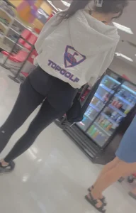 Perfect petite ass pretty girl in line: Summer Series