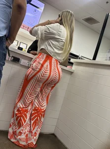 Latina with fat ass!