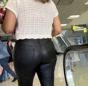 Hot milf in black leather pants with bubble ( OC )