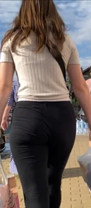 My Best Shoot Ever. Sexy Girl Yoga Pants