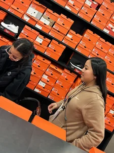 Petite Asian Nike Employees  [ OC ]