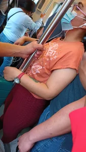 Buenos culos en el metro de la CDMX