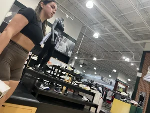 Big booty Latina sneaker shopping (oc)