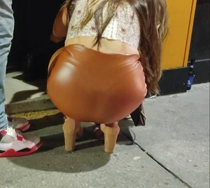 Leather skirt babe (VTL)