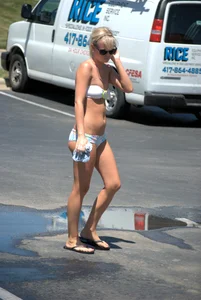 Various sexy girls at car washes in bikinis