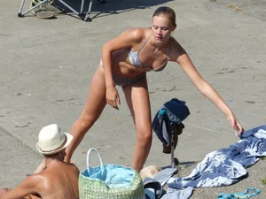 Bikini girls