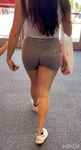 Pawg milf in Aurola shorts with VTL