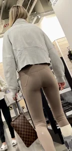 Bulk drop - 1 perfect ass