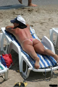 Beach voyeur babes in bikinis, thongs and topless