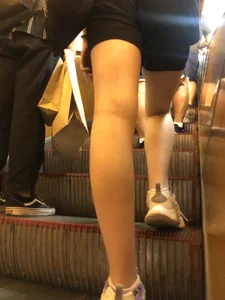 Nice Legs and Booty in Shorts - Blue-Haired Candid Girl Subway Escalator Creepshots Gallery
