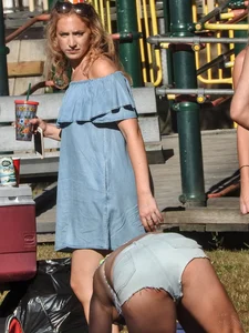 Park party girls [058]
