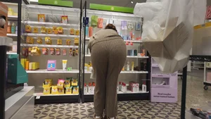 Jiggly Bubble Butt VPL Wedgie