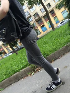 Cute Teen in Tight Jeans City Candid