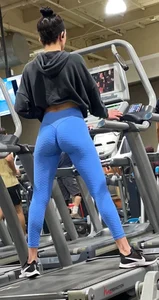 Gym Babe in Blue — Seducing Ass + Spreading Legs