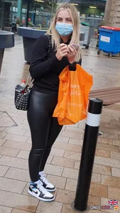 Blonde teen’s juicy booty in wet look leggings!