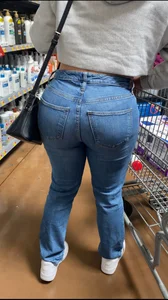 Sexy BBL Milf