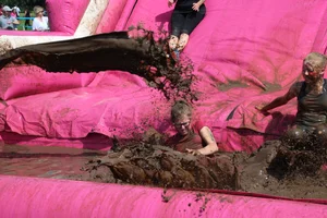 Bristol Pretty Muddy 5k race girls 2019