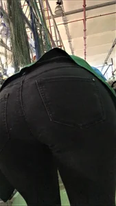MILF big ass at work