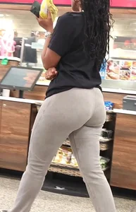 OC. Pretty black girl with great cheeks in gray sweatpants