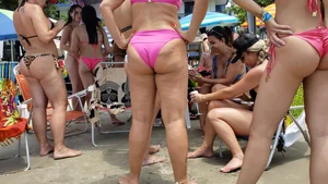 Brazillian beach creepshots, huge gallery of candid girls in swimsuits