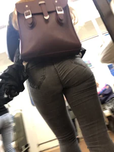 Gorgeous Slim And Muscular Legs And Perfect Ass in Grey Skinny Jeans - Creepshots at the Subway Station
