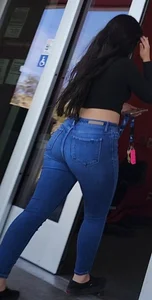 Latina great shape jeans