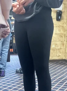 Softball player in leggings in the arcade (VPL)