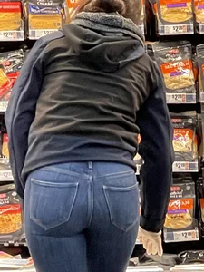 Mini haul of perfect butt coworker (BEND OVER)
