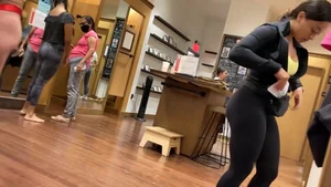 Big ass in black leggings
