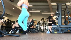 Gym blonde in turquoise leggings notices me and doesn’t mind, even moves in front of me later for some close-ups