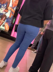Latina teen likes her pocketless jeans