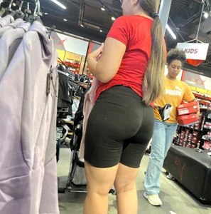 Thick Latina in black biker shorts (oc)
