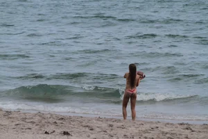 Deerfield Beach bikini girls