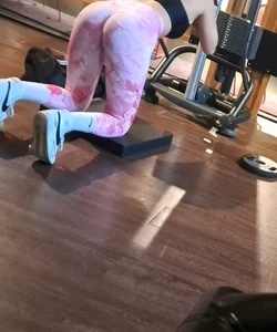 Sexy Gym Girl in Pink Leggings Doggy Style (OC)