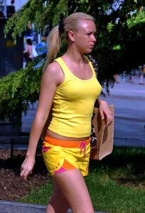 Candid tits and pokies
