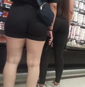Two fitness girls  in black shorts and leggings in the supermarket [OC]